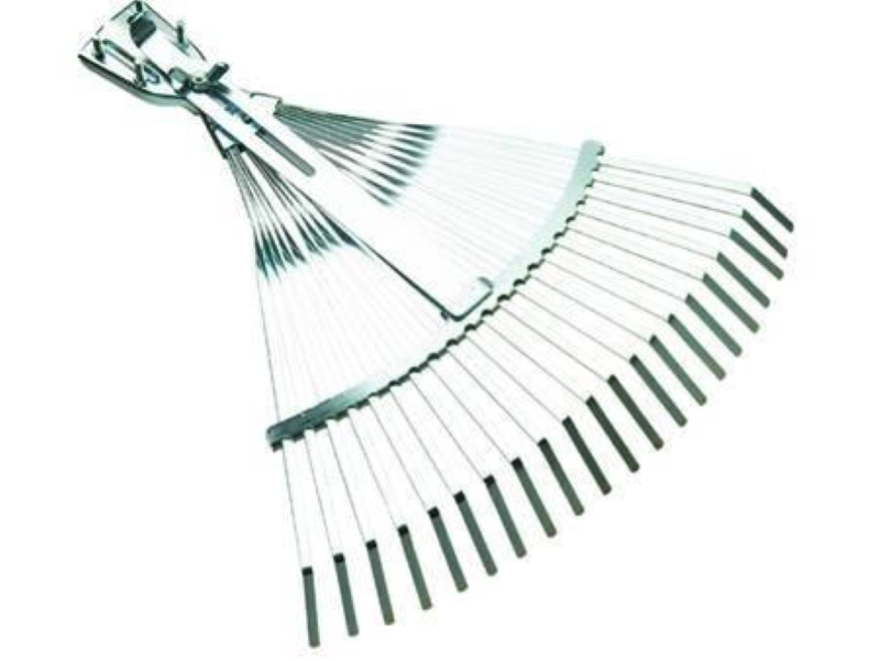 SCOPA DA GIARDINO REGOL. ZINC. 21 DENTI