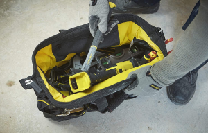 BORSA IN TESSUTO PORTA ATTREZZI 18" FATMAX - cm.49x26x10 (1-93-950)