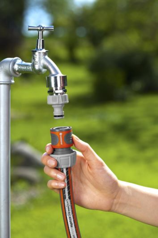 SET COMPLETO PER COLLEGARE IL TUBO DA GIARDINO AL RUBINETTO - in blister (18296-20)