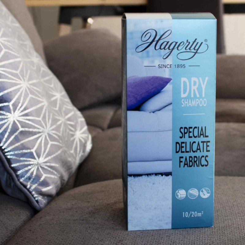 PULITORE IN POLVERE DRY SHAMPOO PER TESSUTI, TAPPETI,  MOQUETTE, TAPPEZZERIA HAGERTY - gr.500